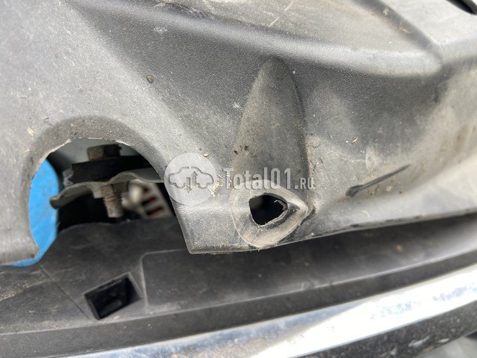 Фото Nissan Tiida 10