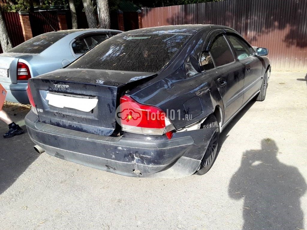 Фото Volvo S60 6