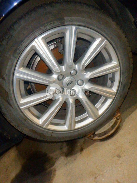 Фото Volvo S90 160