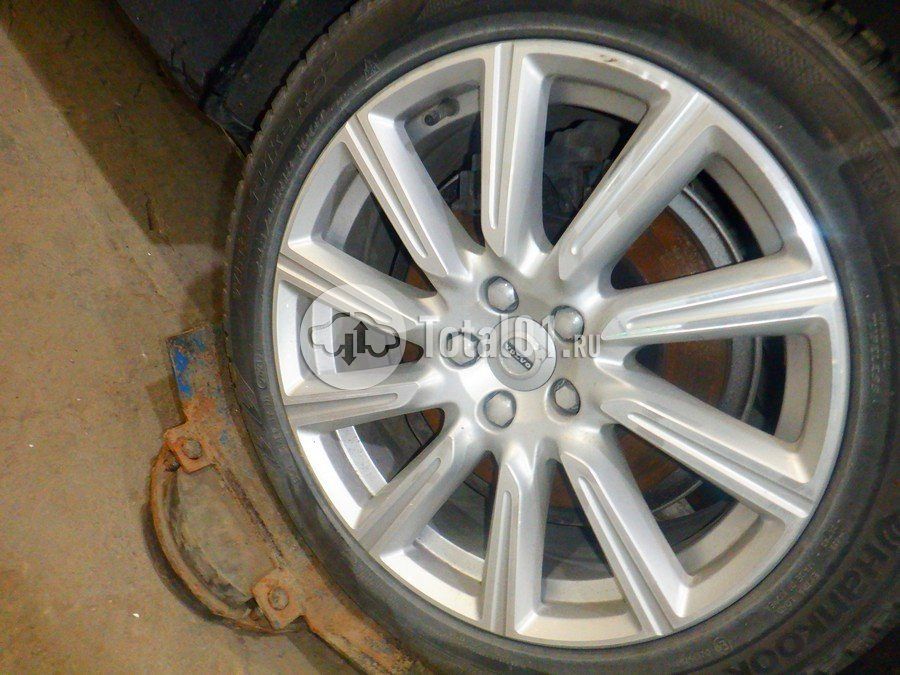 Фото Volvo S90 190