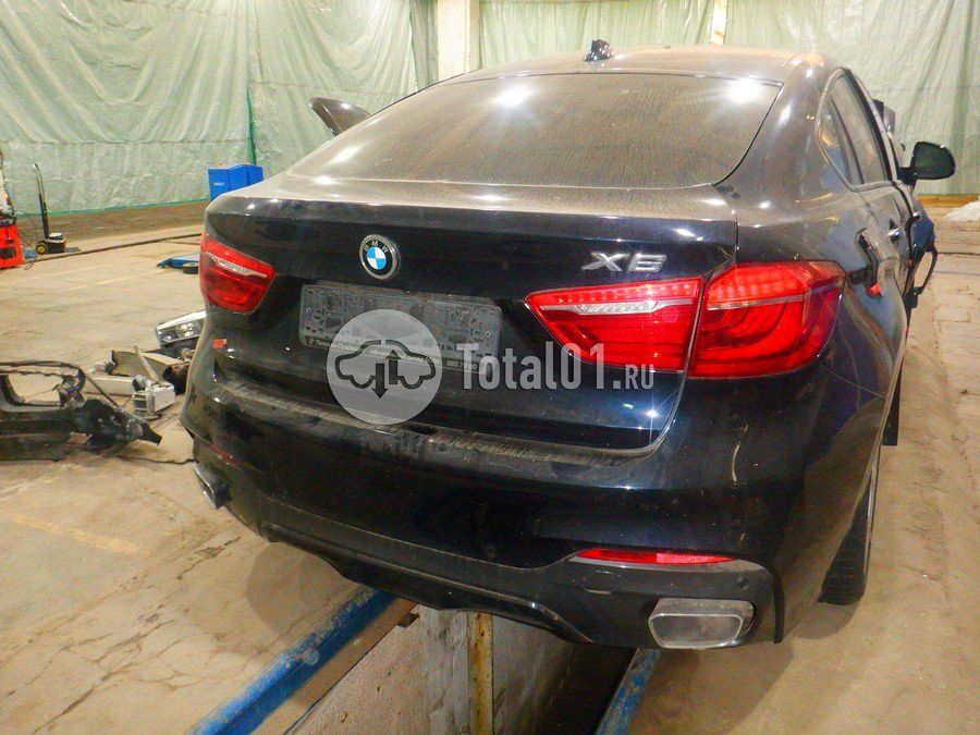 Фото BMW X6 14