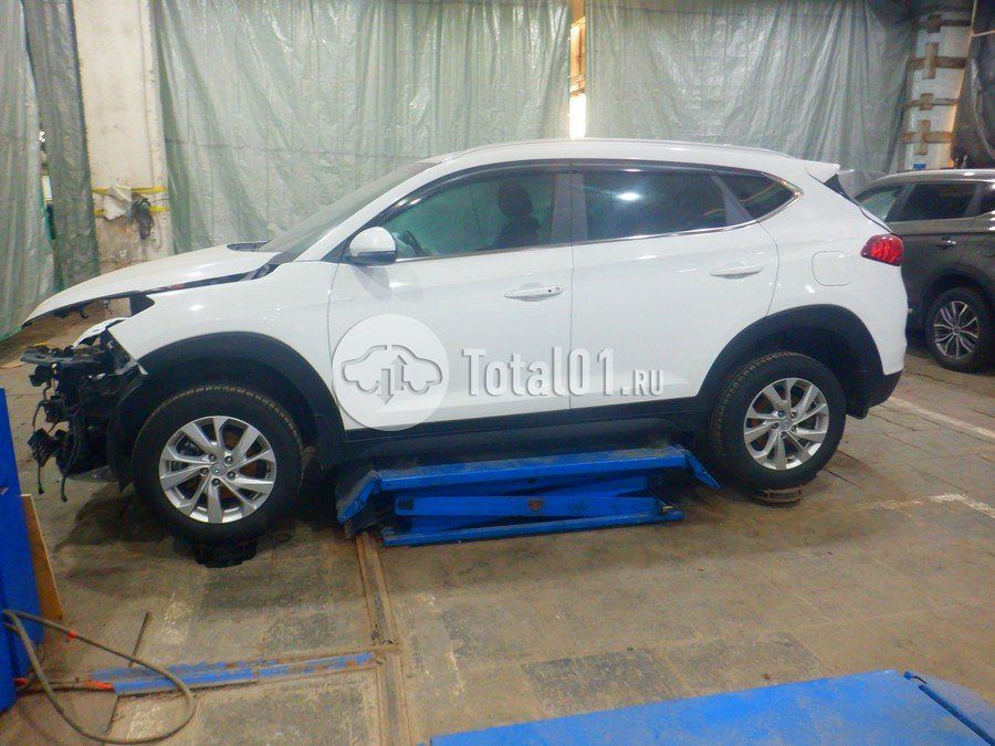 Фото Hyundai Tucson 10