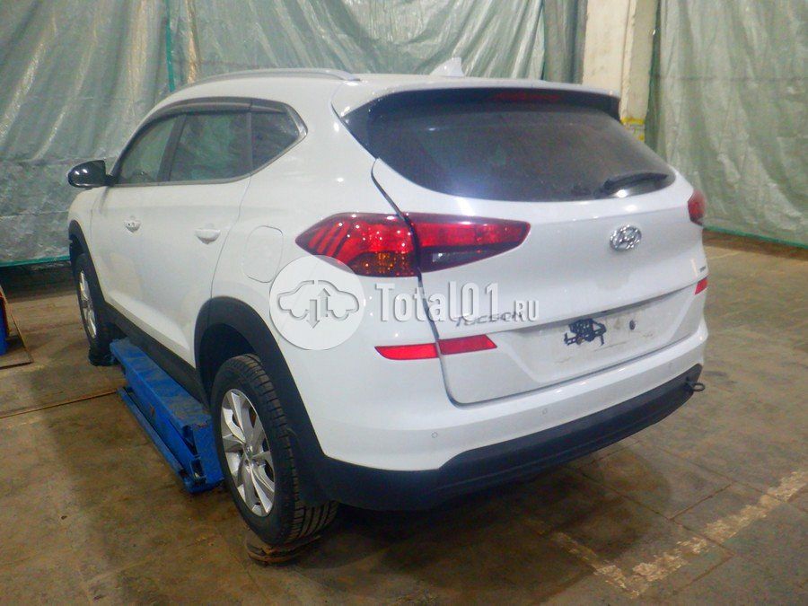 Фото Hyundai Tucson 16