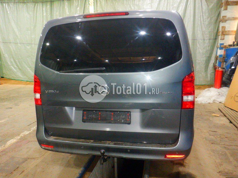 Фото Mercedes-Benz V-класс 14