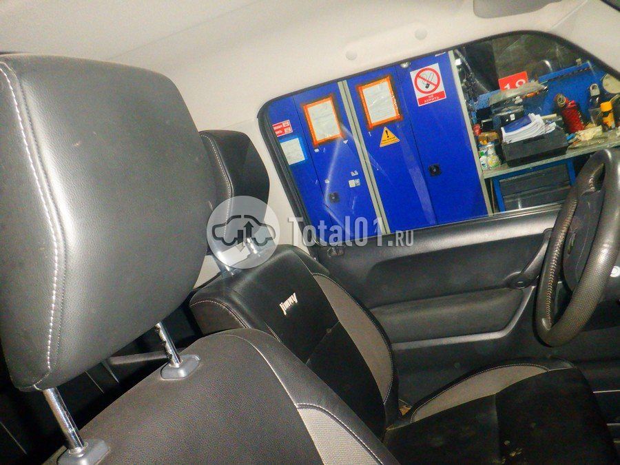 Фото Suzuki Jimny 30