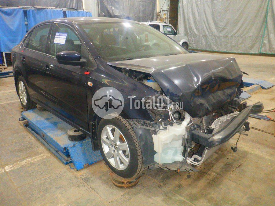 Фото Volkswagen Polo 8