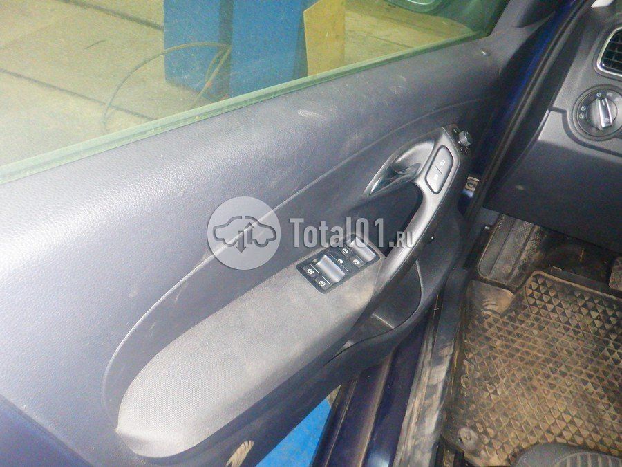 Фото Volkswagen Polo 52