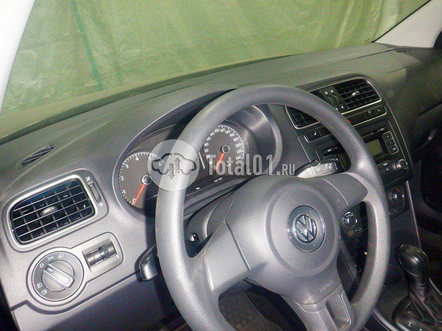 Фото Volkswagen Polo 54