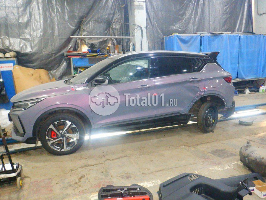 Фото Geely Coolray 8