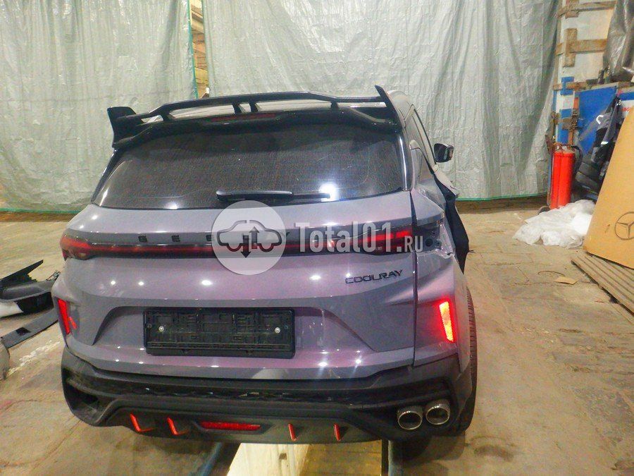 Фото Geely Coolray 12