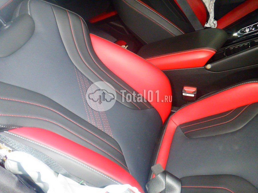 Фото Geely Coolray 28
