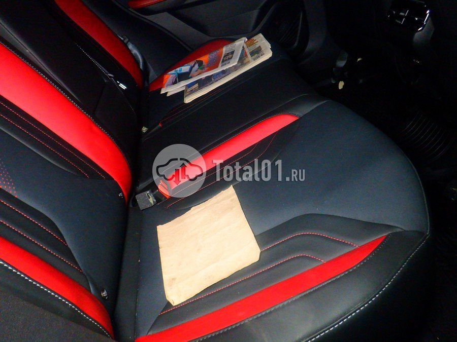 Фото Geely Coolray 54