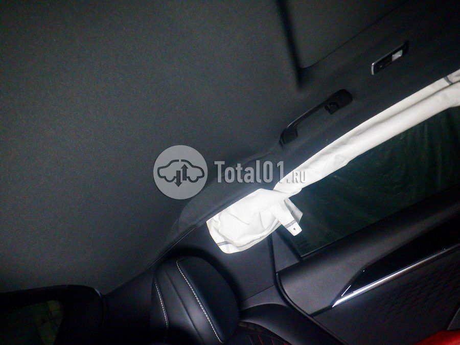 Фото Geely Coolray 64