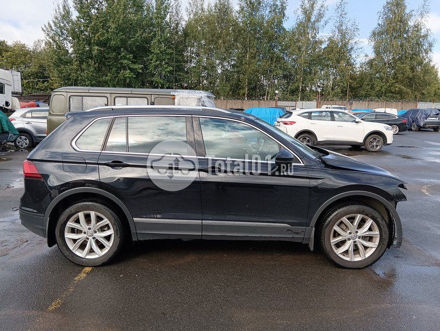 Фото Volkswagen Tiguan 70