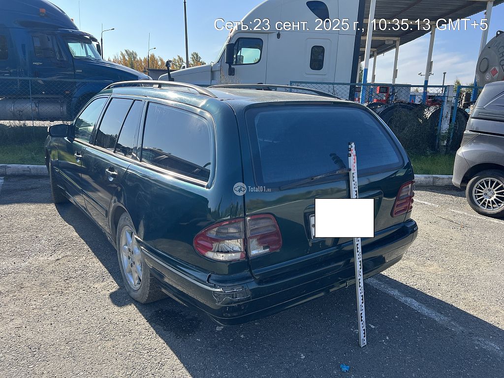 Фото Mercedes-Benz E-класс 4