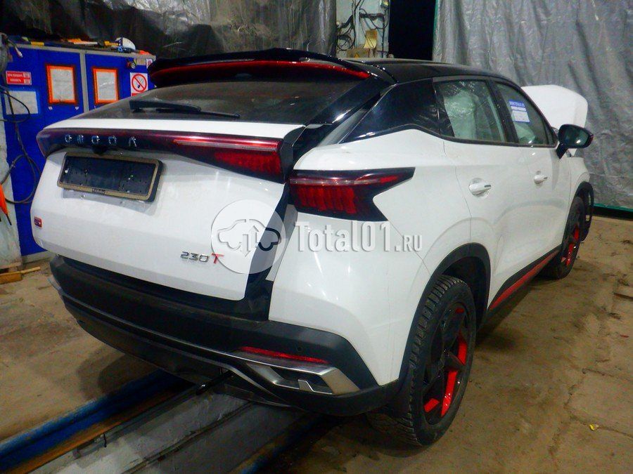 Фото OMODA C5 16