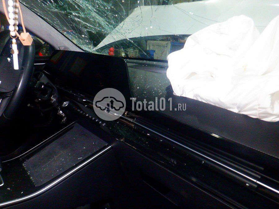 Фото OMODA C5 38