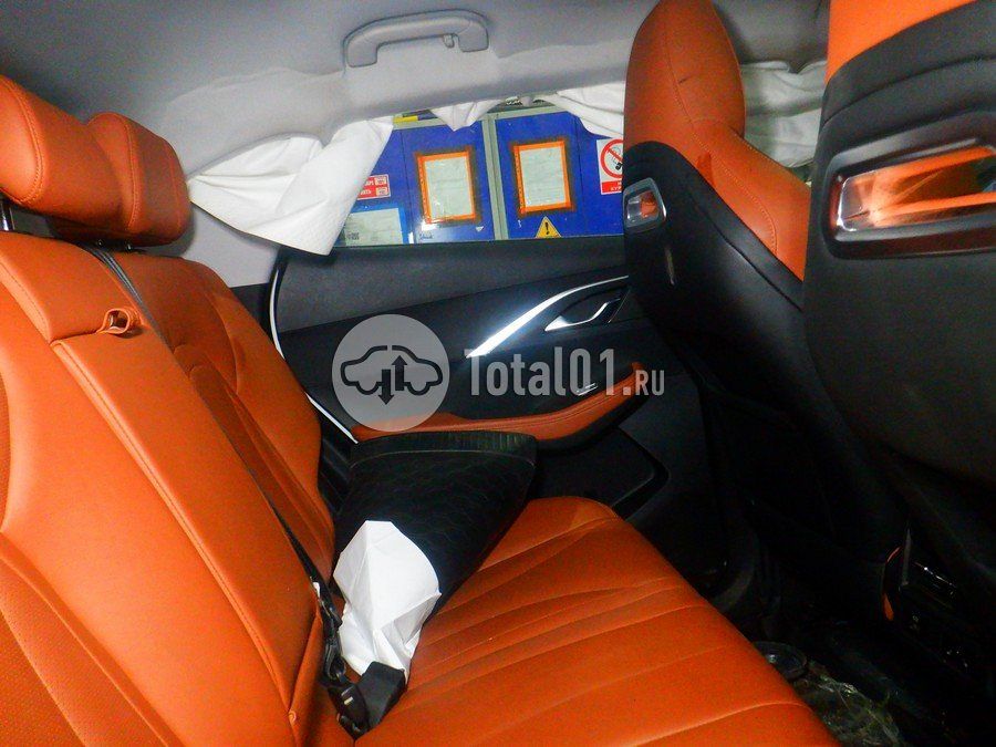 Фото OMODA C5 50