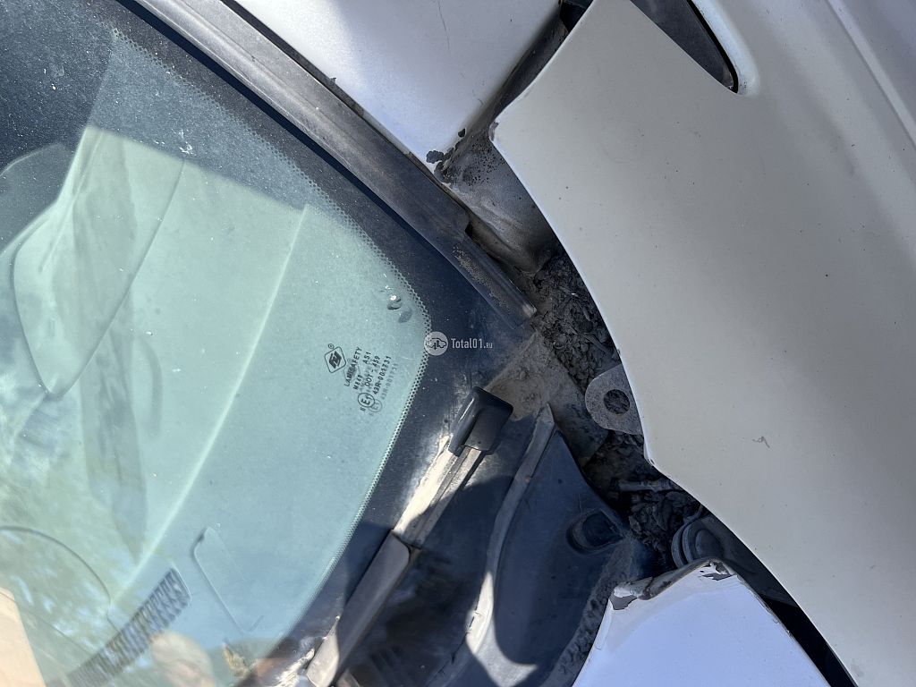 Фото Nissan Bassara 12