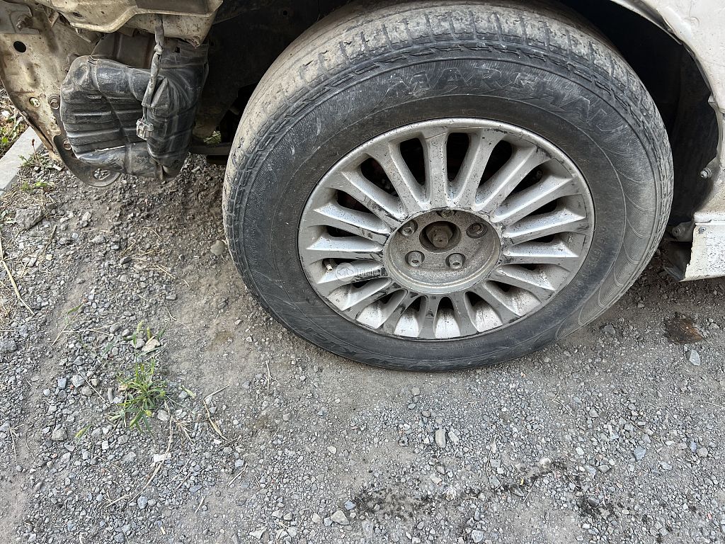 Фото Nissan Bassara 18