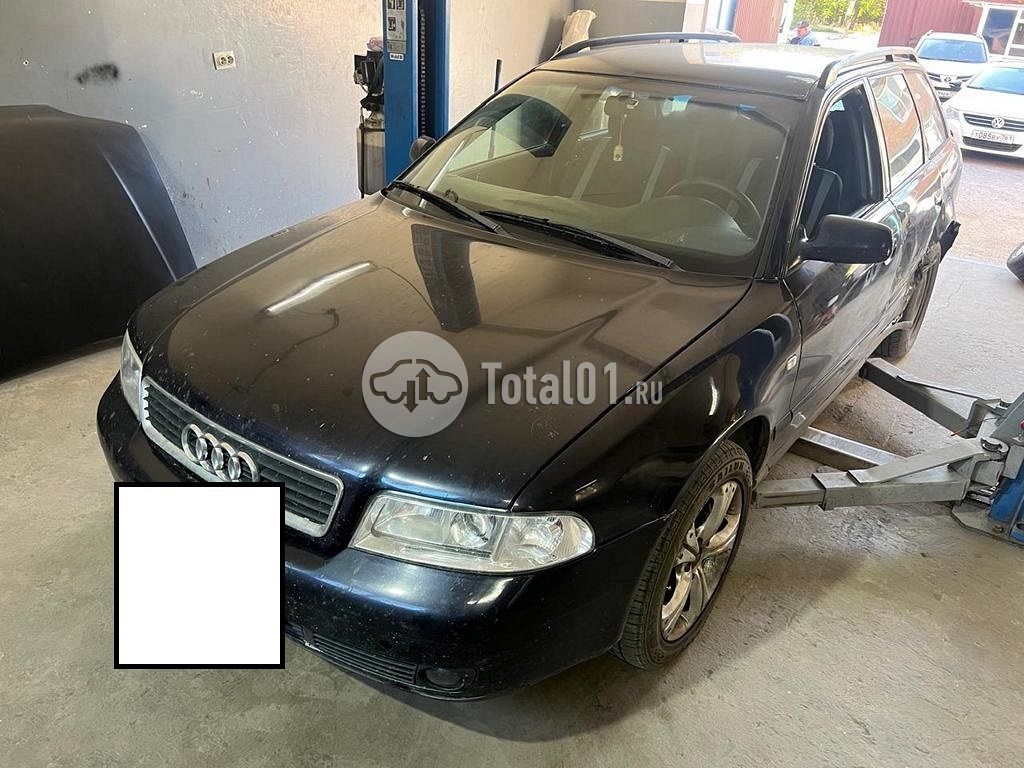 Фото Audi A4 10