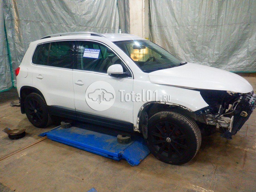 Фото Volkswagen Tiguan 10