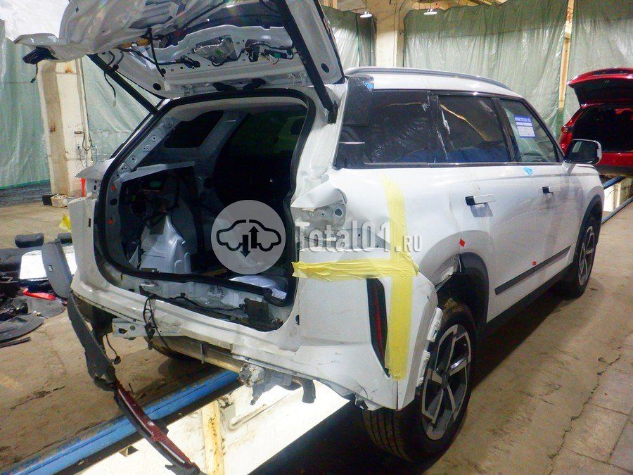 Фото Jaecoo J7 14