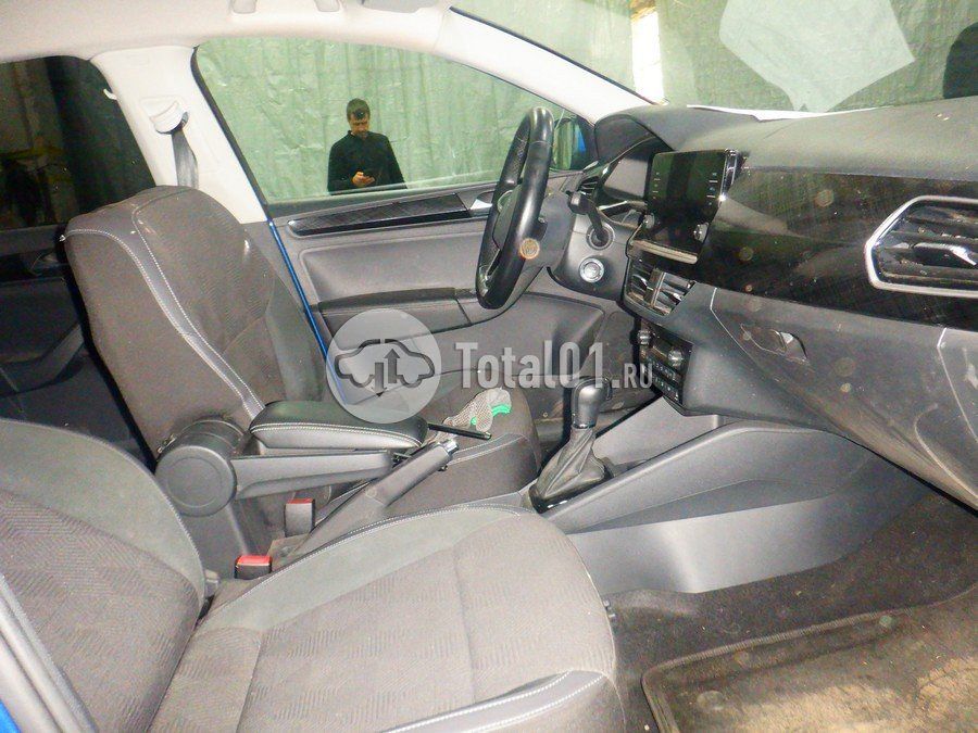 Фото Volkswagen Polo 22