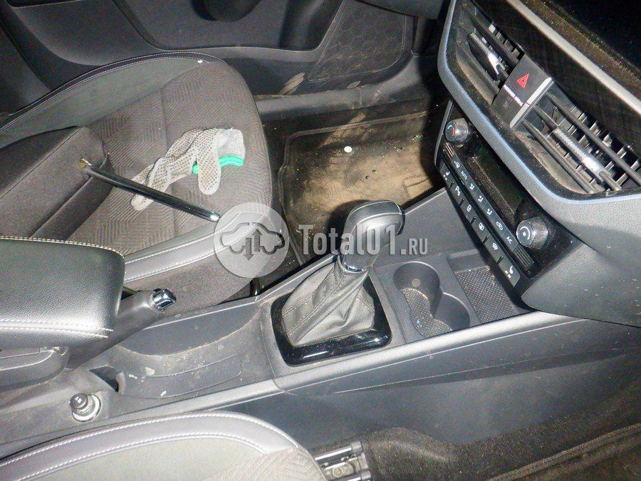 Фото Volkswagen Polo 34