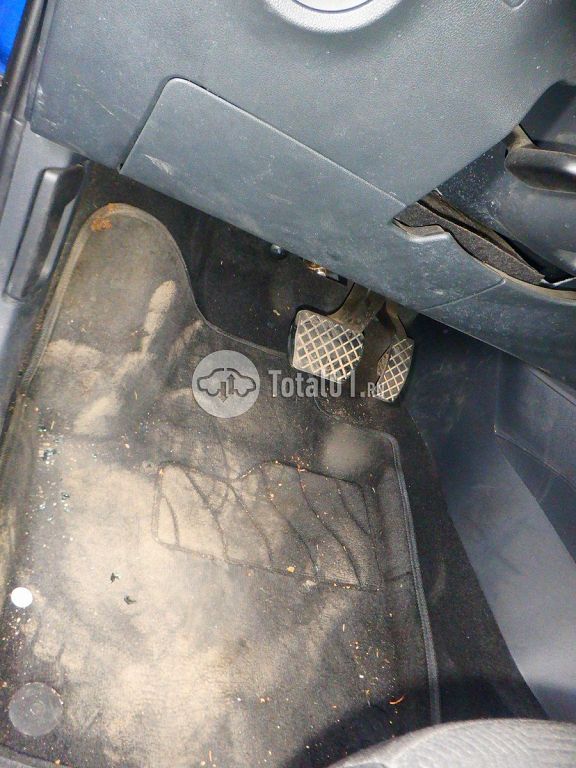 Фото Volkswagen Polo 76