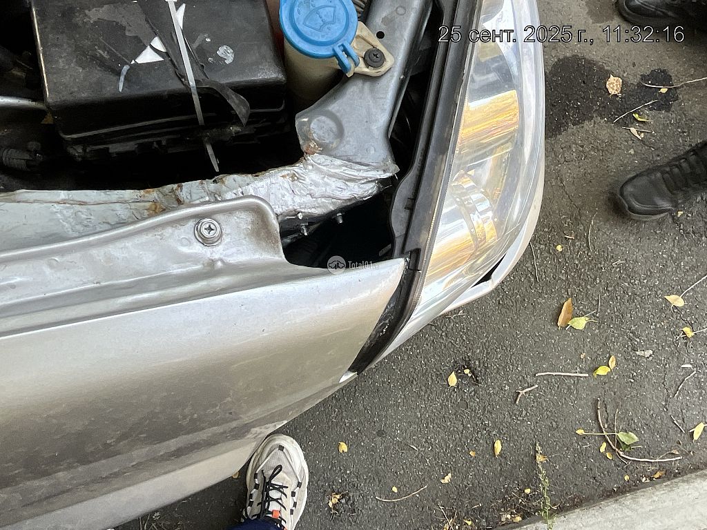 Фото Nissan Primera 300