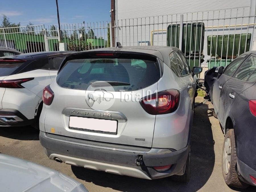 Фото Renault Kaptur 12