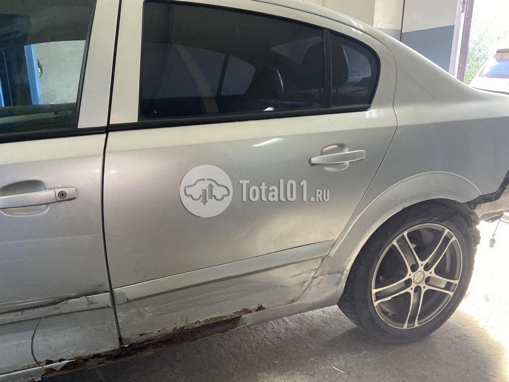 Фото Opel Astra 32