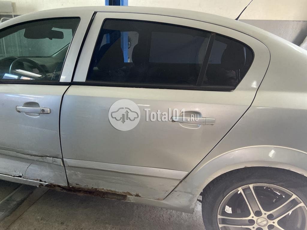 Фото Opel Astra 34