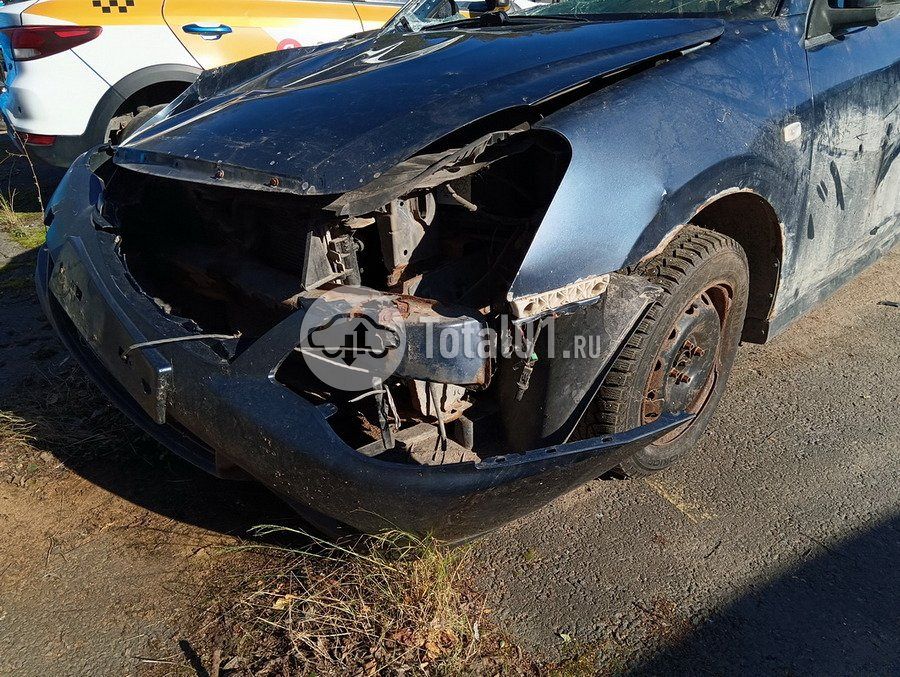 Фото Nissan Almera 52