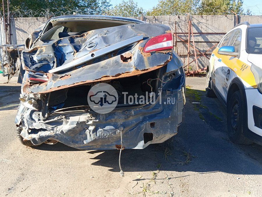 Фото Nissan Almera 100