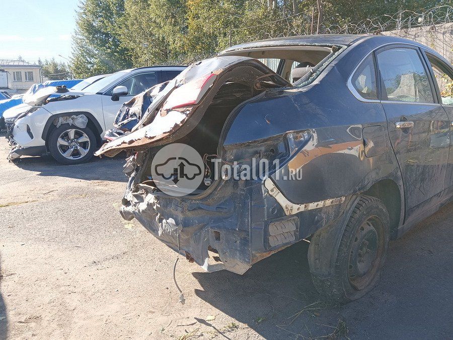 Фото Nissan Almera 102