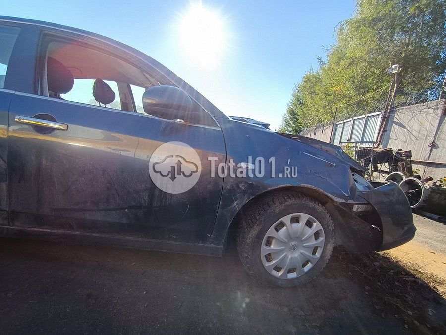 Фото Nissan Almera 112