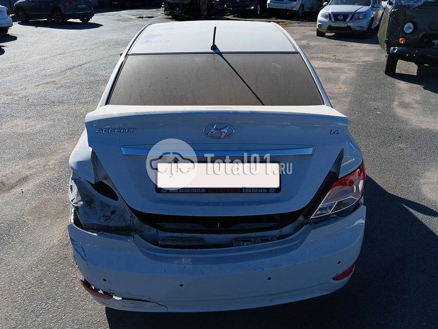 Фото Hyundai Accent 42