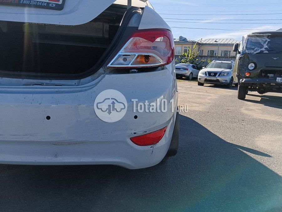 Фото Hyundai Accent 50