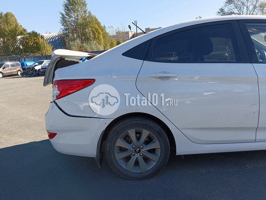 Фото Hyundai Accent 68