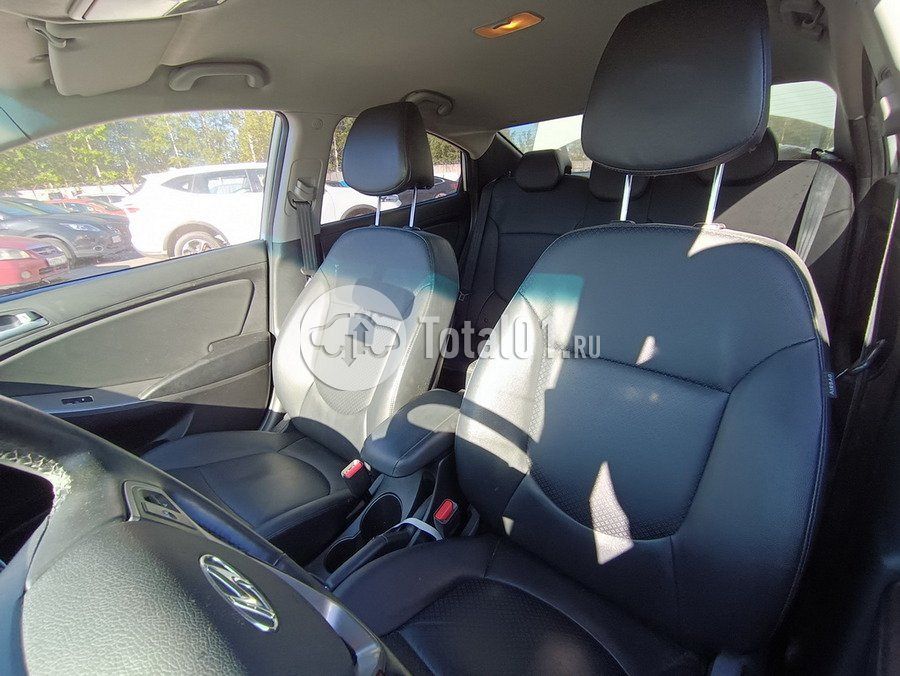 Фото Hyundai Accent 104