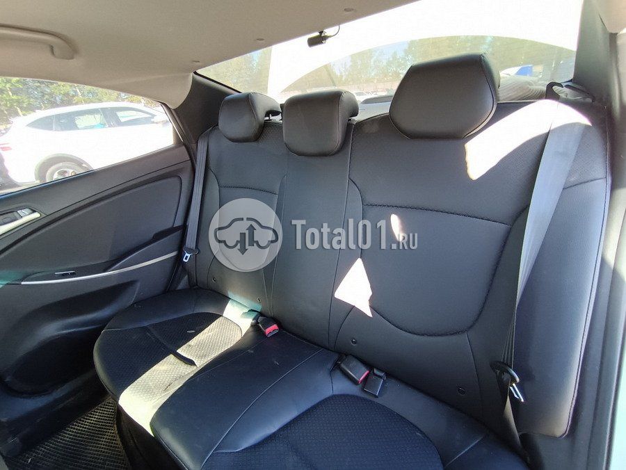 Фото Hyundai Accent 118