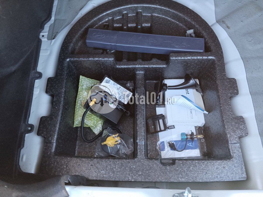 Фото Hyundai Accent 130