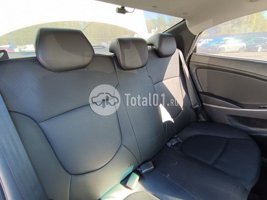 Фото Hyundai Accent 148