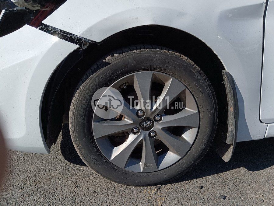 Фото Hyundai Accent 168