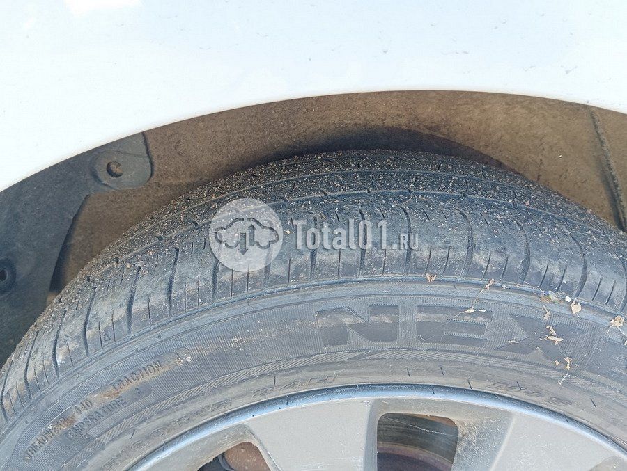 Фото Hyundai Accent 180