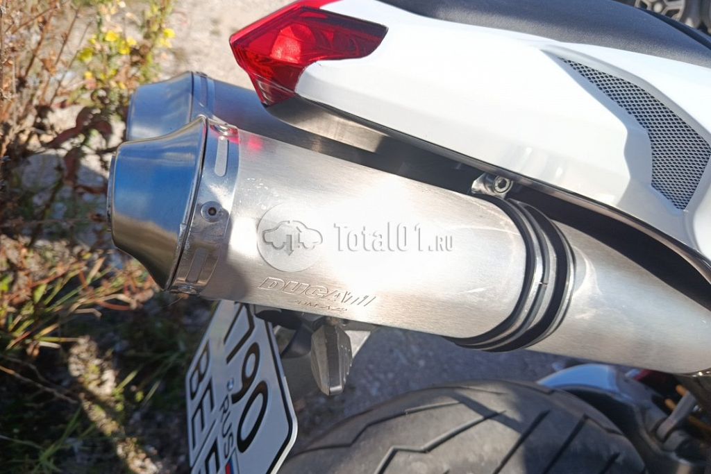 Фото Ducati Streetfighter 30