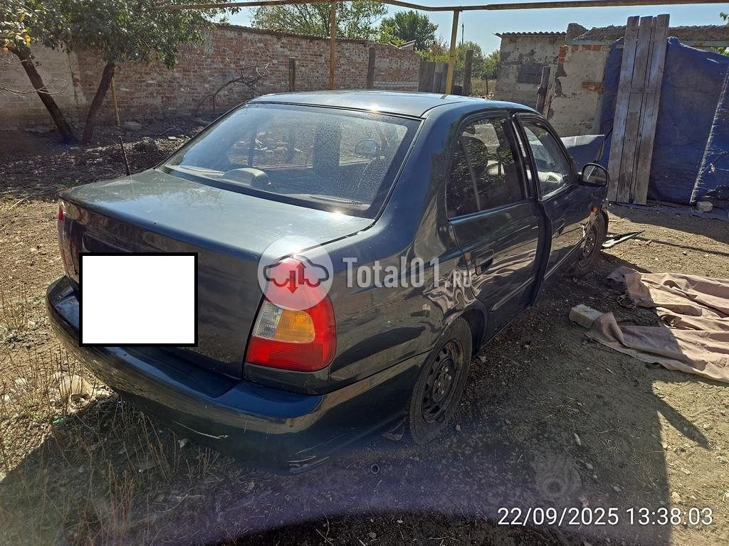 Фото Hyundai Accent 12