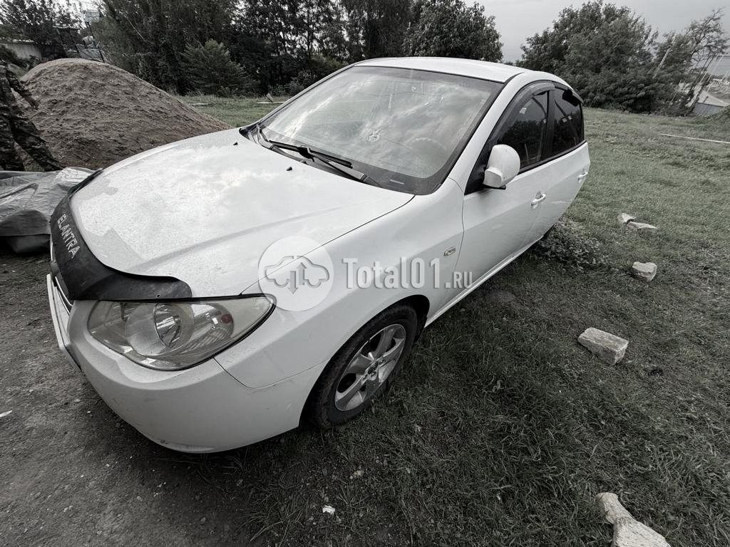 Фото Hyundai Elantra 6